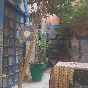 https://riad-dar-kader-b.marrakeshhotelsmorocco.com