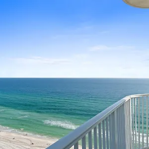 https://twin-palms-resort-1905-by-book-that-condo.panamacity-beachhotels.com